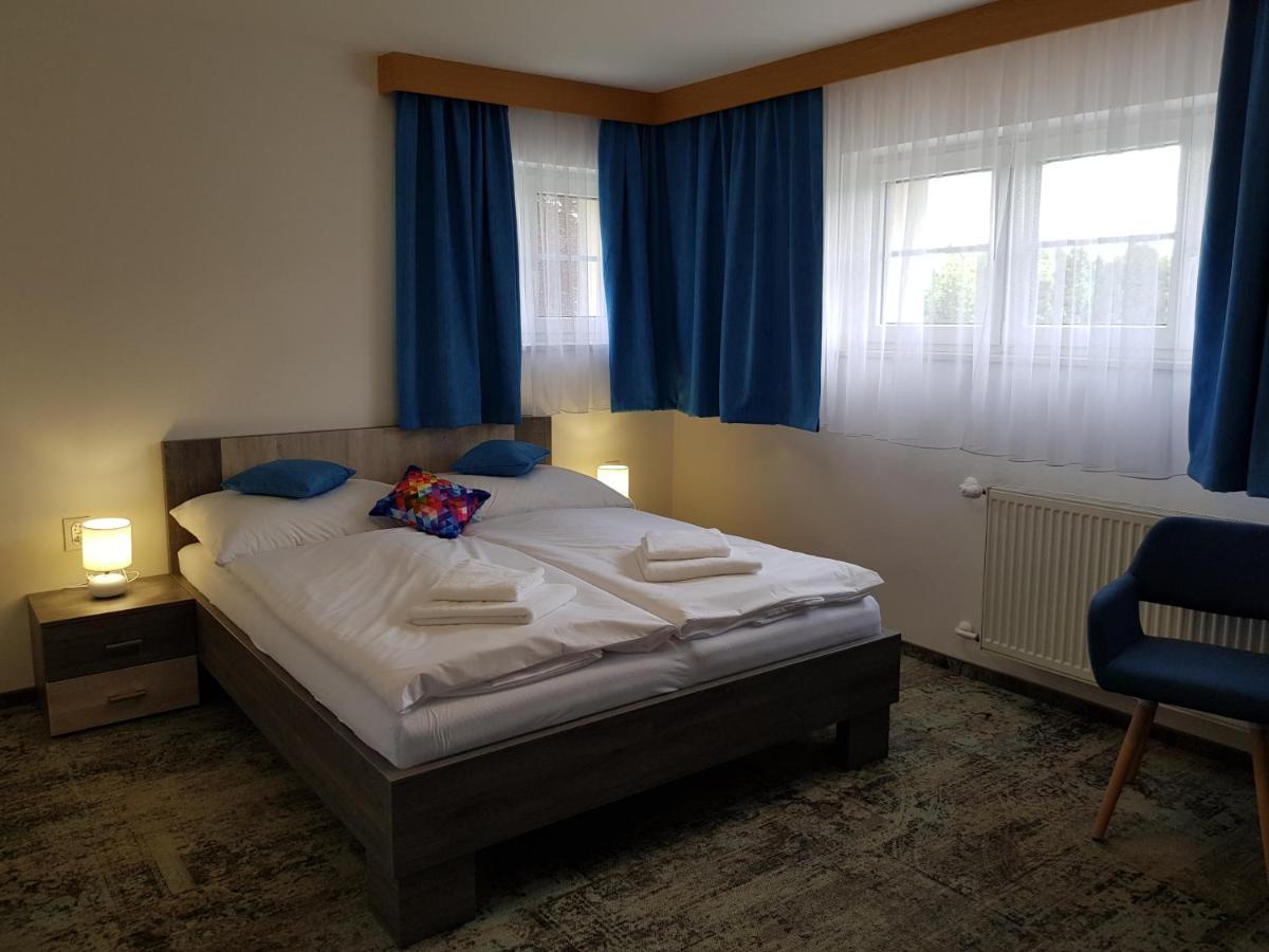 Penzion Vila Tereza Hranice  Zewnętrze zdjęcie